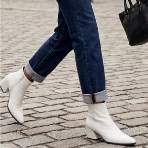 Vagabond Shoemakers Marja White Leather Block Heel Booties Size 39 (US 8-8.5)